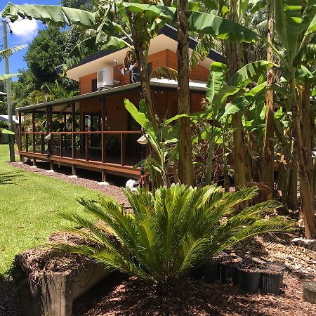 Kin Kin Cottage Retreat エクステリア 写真