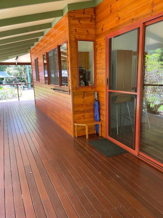 Kin Kin Cottage Retreat エクステリア 写真